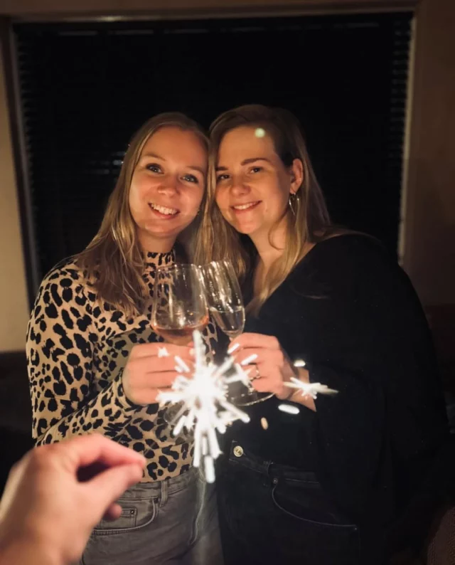 @defryskejuf winsket jimme in prachtich, sûn, lokkich & meartalich 2025! 🥰🥂🎇